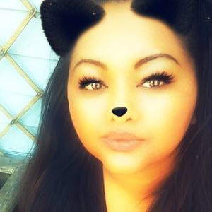 Meet your Posher, Rosie lynn